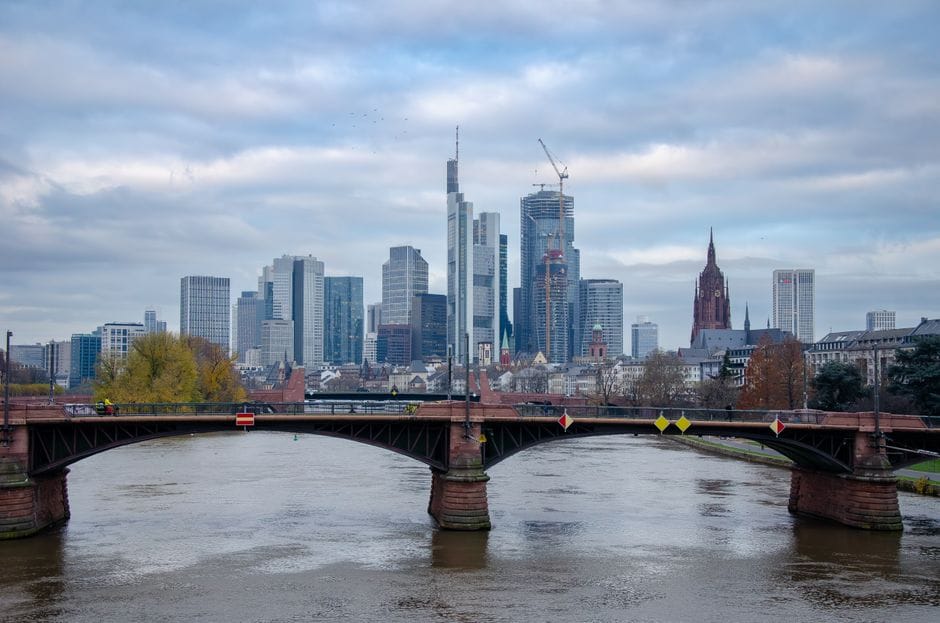 Frankfurt - EUROPA SIN LIMITES