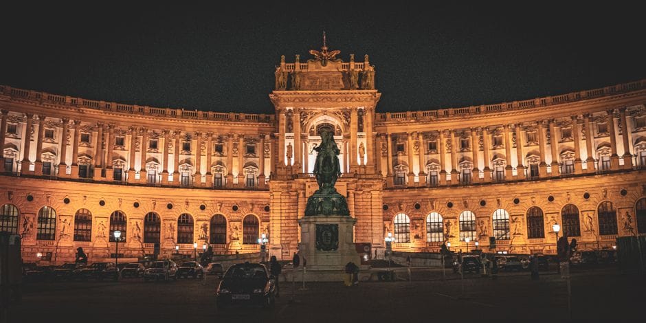Viena - EUROEXPRESS