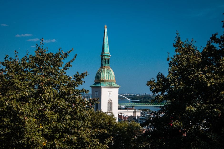 Bratislava - CIRCULO IMPERIAL
